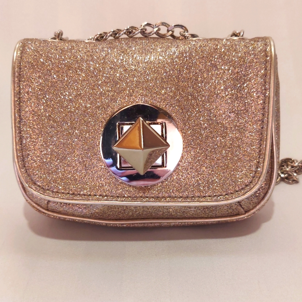 MATERIAL GIRL CROSSBODY GLITTER PURSE.